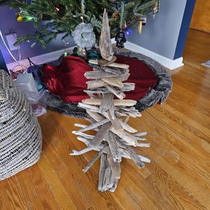 Driftwood Christmas Tree