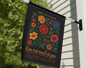 Decor (Flags, Posters)