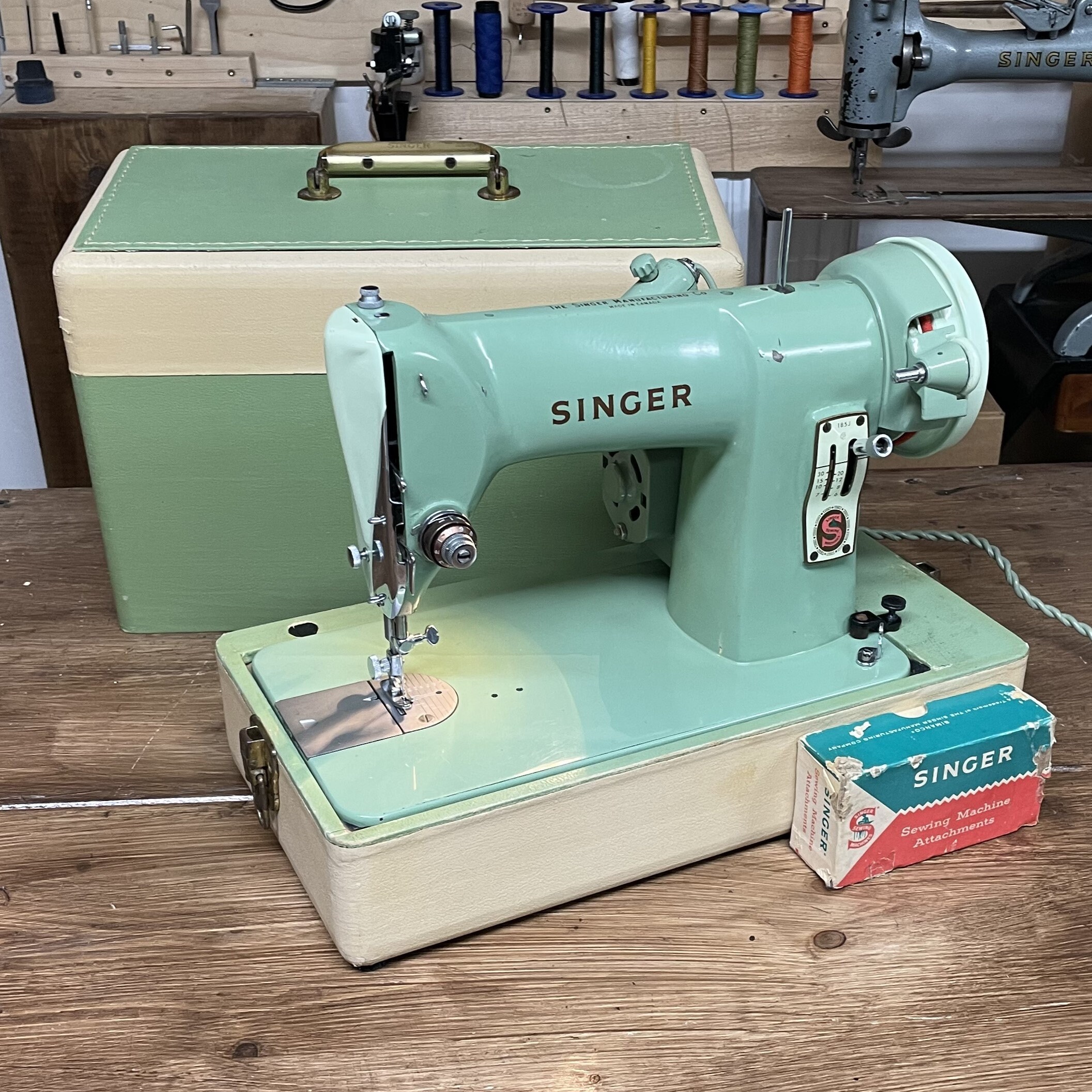 Brother 651 Vintage Japanese Sewing Machine/ Brother Z 651/ Turquoise/  Blue/ Brother Charger Sewing Machine/ Mid Century/ Heavy Duty/ Japan 