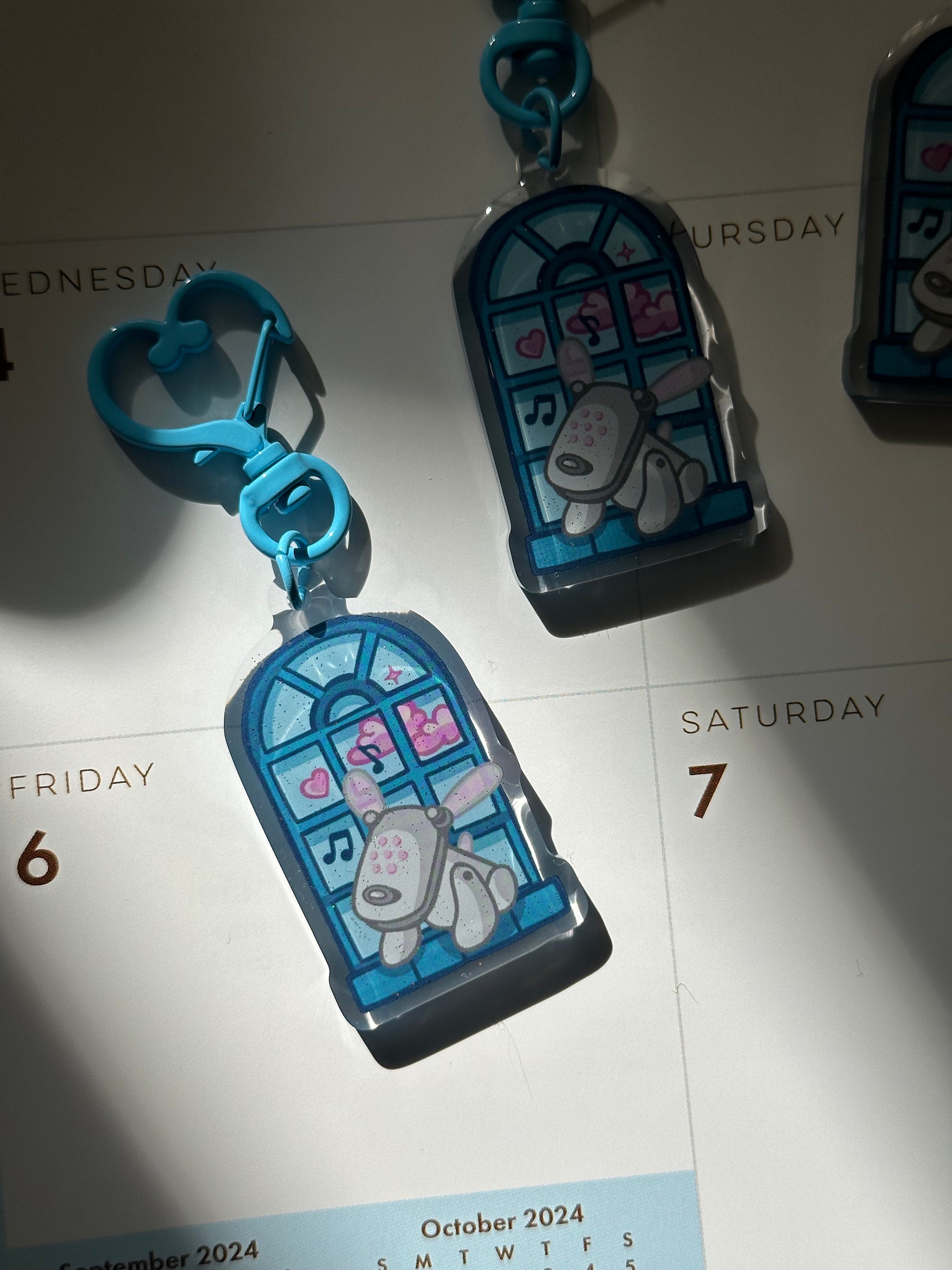 Idog Keychain - 2000s Nostalgia - Double Sided Keychain