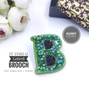 Tutorial Initial B Brooch, Beaded pattern tutorial, do it yourself gifts, embroidery kit gift