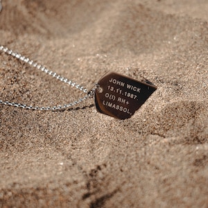 Personalized Military Necklace Dog Tags Necklace Custom Engraved Necklace for Men 2 Military Dog Tags Army Pendant Drawing Military Gift