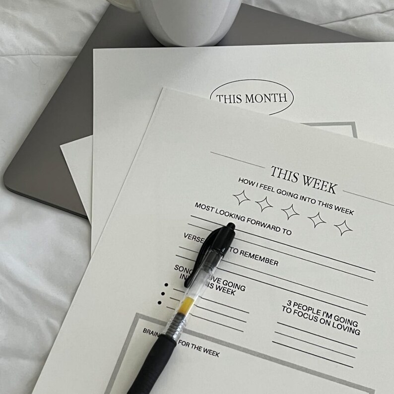 130 Faith Based Christian Journal Prompts | Writing Prompts ...