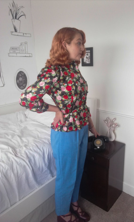 Floral 80s/90s does 40s blouse UK 12, peplum styl… - image 5