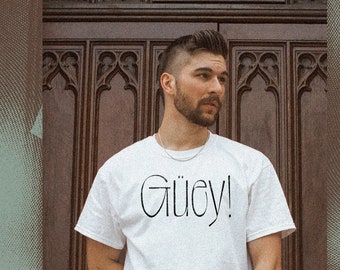 Guey! - Unisex Softstyle T-Shirt