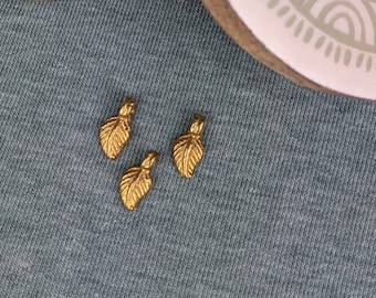 Brass pendant small leaf #13 leaf charm 7 mm*15 mm made of brass in gold for DIY jewelry making from India