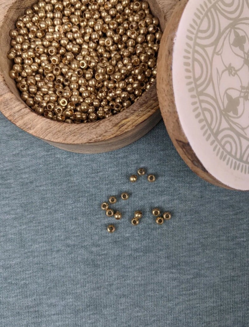 Perles en laiton doré 4,0 mm pour fabrication de bijoux DIY, provenance Inde image 1