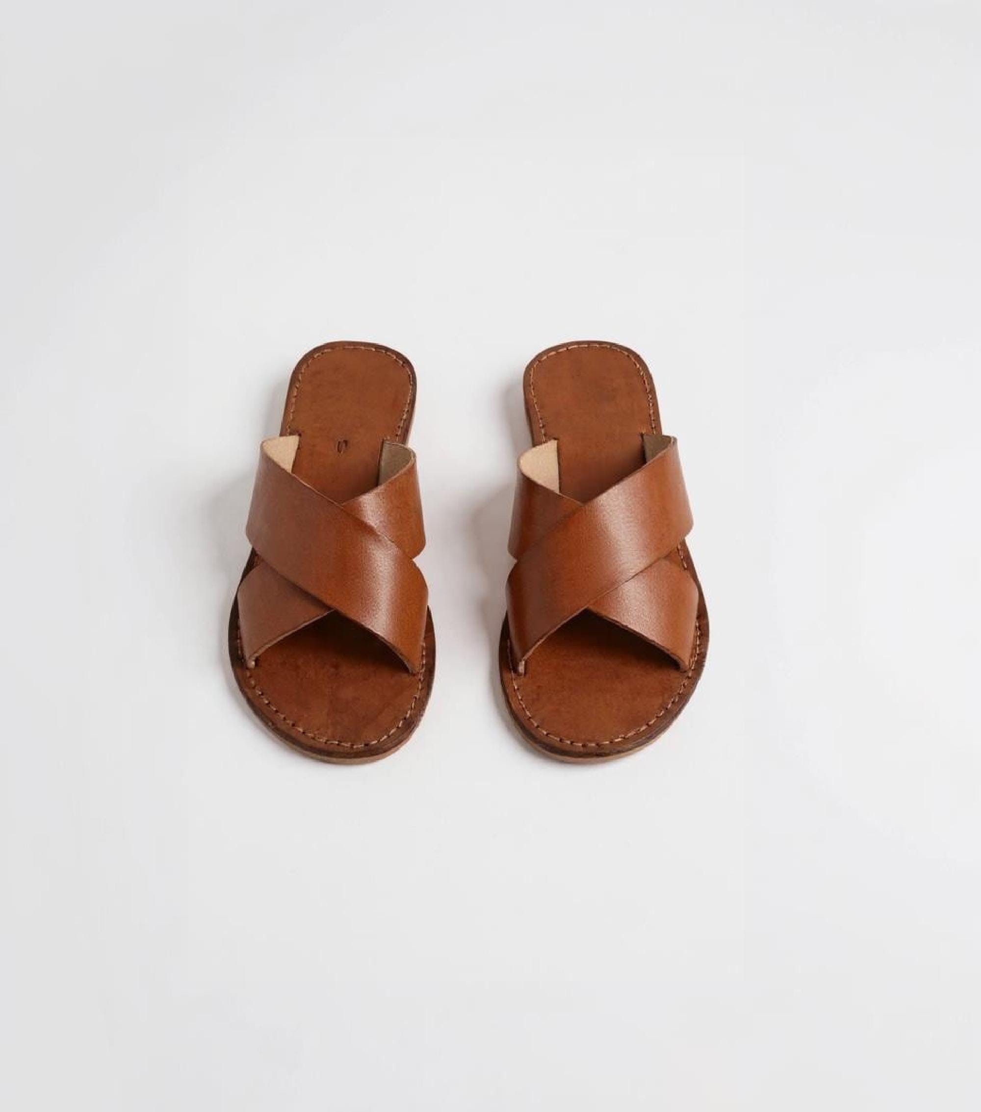 Gommus made in Italy Leather strap slide Sandals size 9.5 GIANVITO ROSSI Embellished leather slides | NET-A-PORTER main image 4