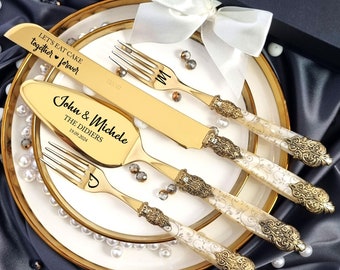 Gold Cake Cutting Set for Wedding - Champagne Pearl Handle - Vintage Style Old Gold Accents - Personalized Magnetic Box - Bridal Shower Gift