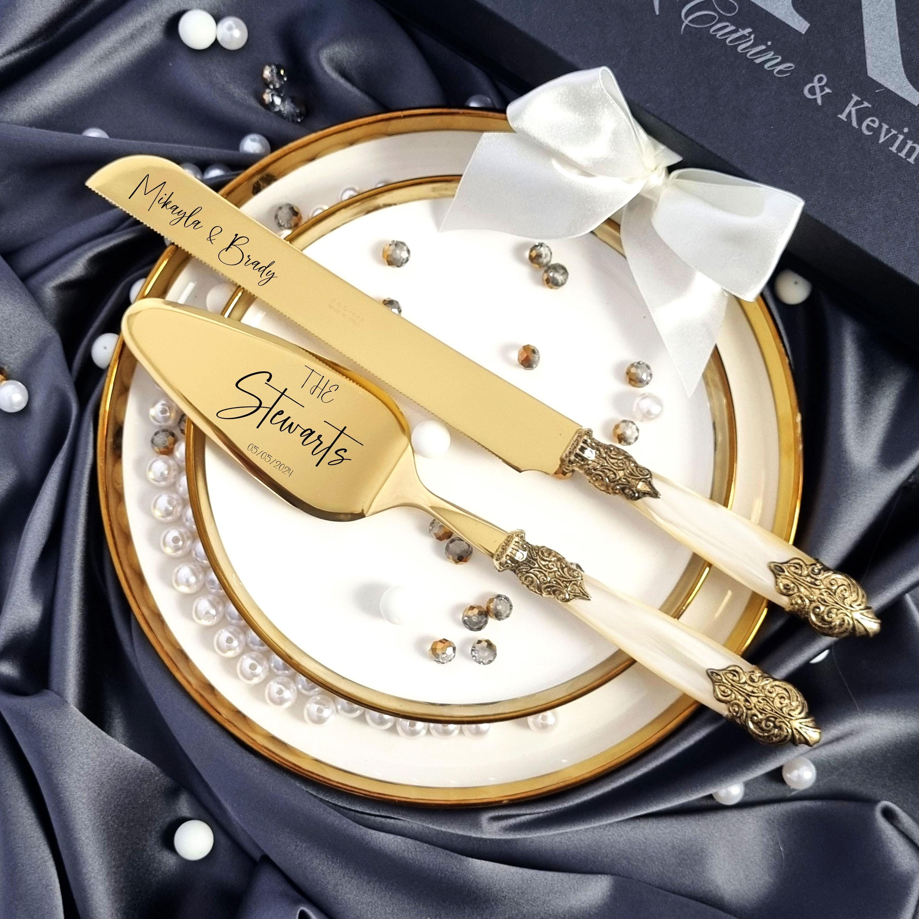 Champagne Pearl Wedding Cake Cutting Set - Gold Engraved Knife and Server - Elegant Gold Accents - Personalized Box - Bridal Shower Gift