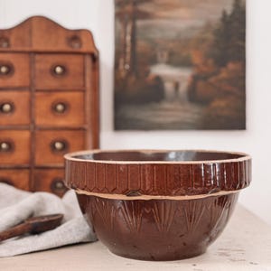 Stoneware Mixing Bowl | Brown Salt Glazed Stoneware Crock Mixing Bowl | Transitional Decor | Farmhouse Kitchen | Fruit Bowl | Cottage Decor