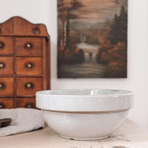 Stoneware Mixing Bowl | Large Light Tan Stoneware Crock Mixing Bowl | Transitional Decor | Farmhouse Kitchen | Fruit Bowl | Cottage Decor