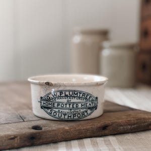 C.W. PLUMTREE ホームポテッドミート容器　アンティーク Plumtree Potted Meat Pot - Etsy