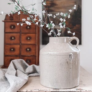 Early American Tan Salt Glazed Stoneware Crock Jug with Handle | Farmhouse Decor | Stem Holder | Large Crock | Antique Stoneware Crock