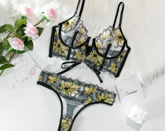 Black Velvet Lingerie 2 piece set beautiful custom floral design bralett