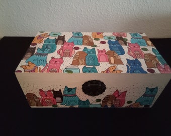 Schatulle, Schmuckschatulle, Organizer-Box, handbemalt, Kätzchen, Geschenk, Souvenir. Hunde Katzen.