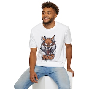 T-shirt souple unisexe graphique de loup fou fou, t-shirt animal sauvage, chemise à imprimé loup unique, cadeau pour les amoureux de la nature, chemise amant de loup