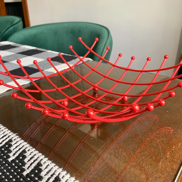 Vintage 3 1/2”x 10 3/8” IKEA Enamelled Vibrant Red Postmodern Wire Basket| 90s Atomic Metal Grid Bowl| Memphis Design Decorative Home Decor