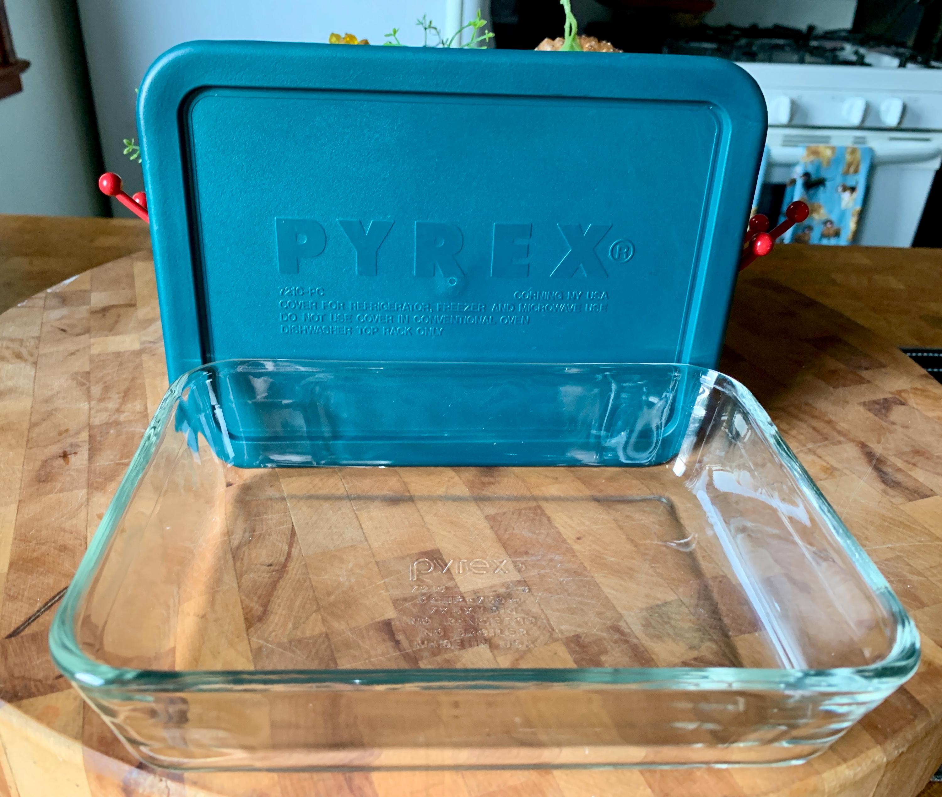 Unused Vintage #7210-PC PYREX CORNING 3cup/750ml Rectangular Glass