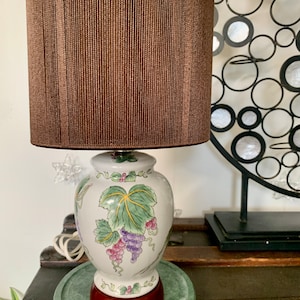 Vintage 14 1/2”x 8” Vibrant Ceramic Urn/Ginger Jar Electric Table/Accent Lamp Adorned with Hand-Painted Fruit & Wood Base w/Vintage Shade