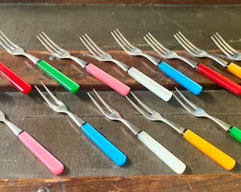 Vintage German 4.5” SOLINGEN Rostfrei Cocktail/Appetizer Forks w/Colourful Opalescent Bakelite Handles Sold in Pairs (2); Bakelite Flatware