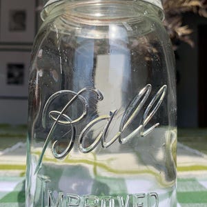 Antique 7”x 3 7/8” Squared BALL IMPROVED 1 Quart/32 floz Glass Mason Jar w/Zinc Sealer/Glass Lid c.1923-33; Depression Era Canning/Fruit Jar