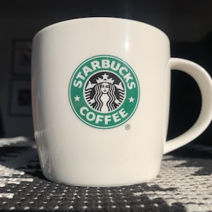 Unused Retired 12 fl oz Iconic Siren Logo w/STARBUCKS COFFEE New Bone China Limited Edition 2008 Annual Collectible Bulbous Coffee/Tea Mug