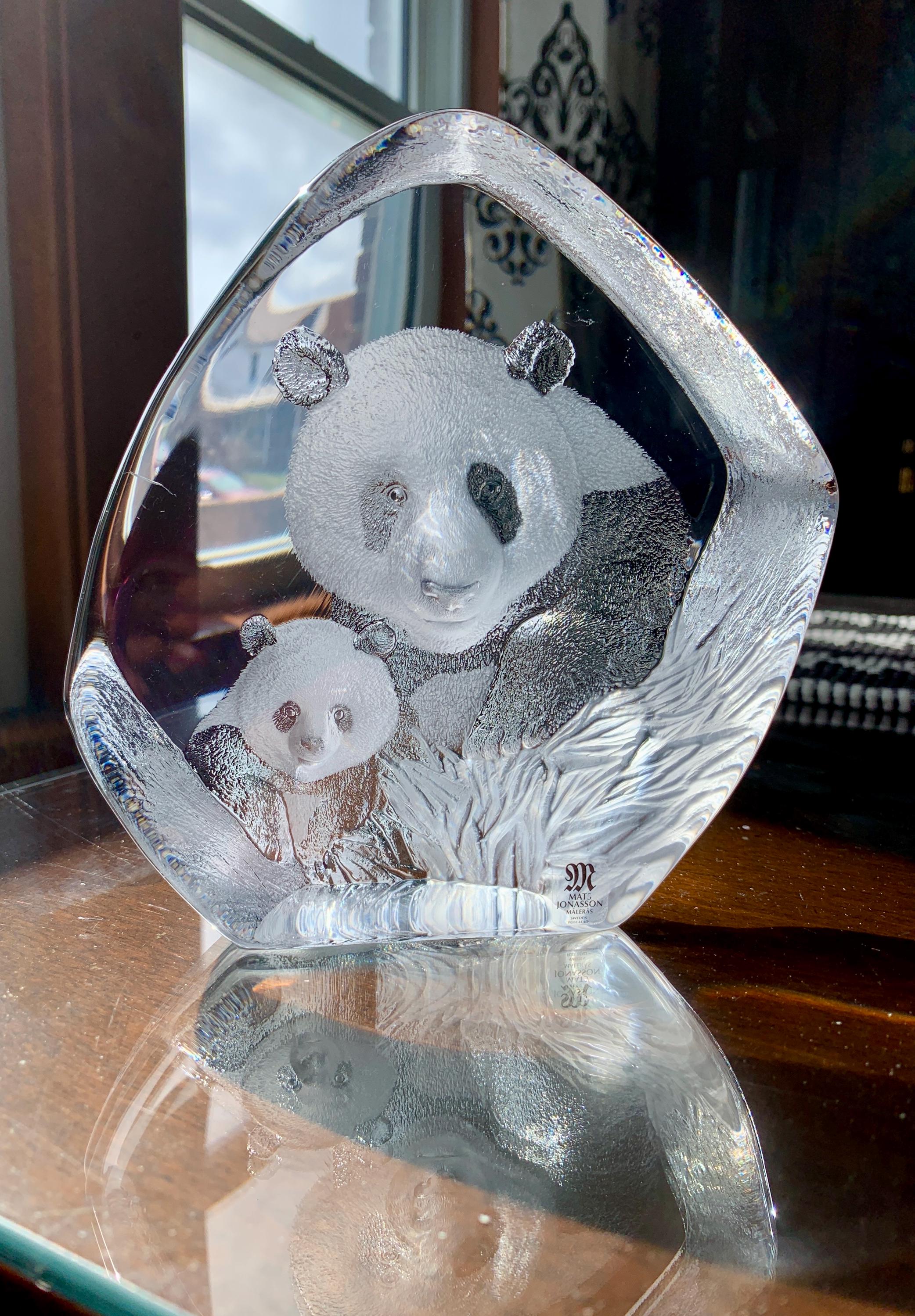 大幅値下げマッツジョナMatsJonassanクリスタル置物クリスタルパンダ彫刻 Mats Jonasson Panda - Etsy