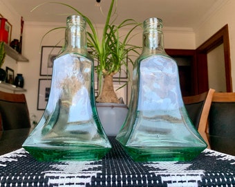Unused Vintage 9 1/2”x 5” Stunning Sea Green Recycled Glass Bottle/Decanter/Oil Cruet/Decor Handblown in Spain w/Visible Bubbles c. 1980-90s