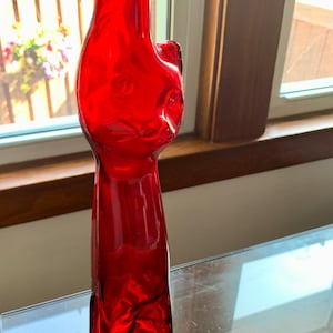 2000 Mosel-Saar-Ruwer Riesling 13 1/4”x 3” Labelled Translucent Red Happy Cat Collectible Glass Bottle; Modernist/Abstract Cat Decor Bottle