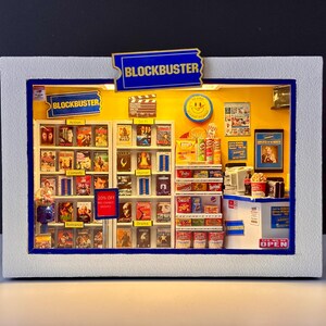 Blockbuster Videoverleih Shadowbox z oświetleniem LED, Retro, VHS Videothek Szene, dla miłośników kina i filmów, Geschenk