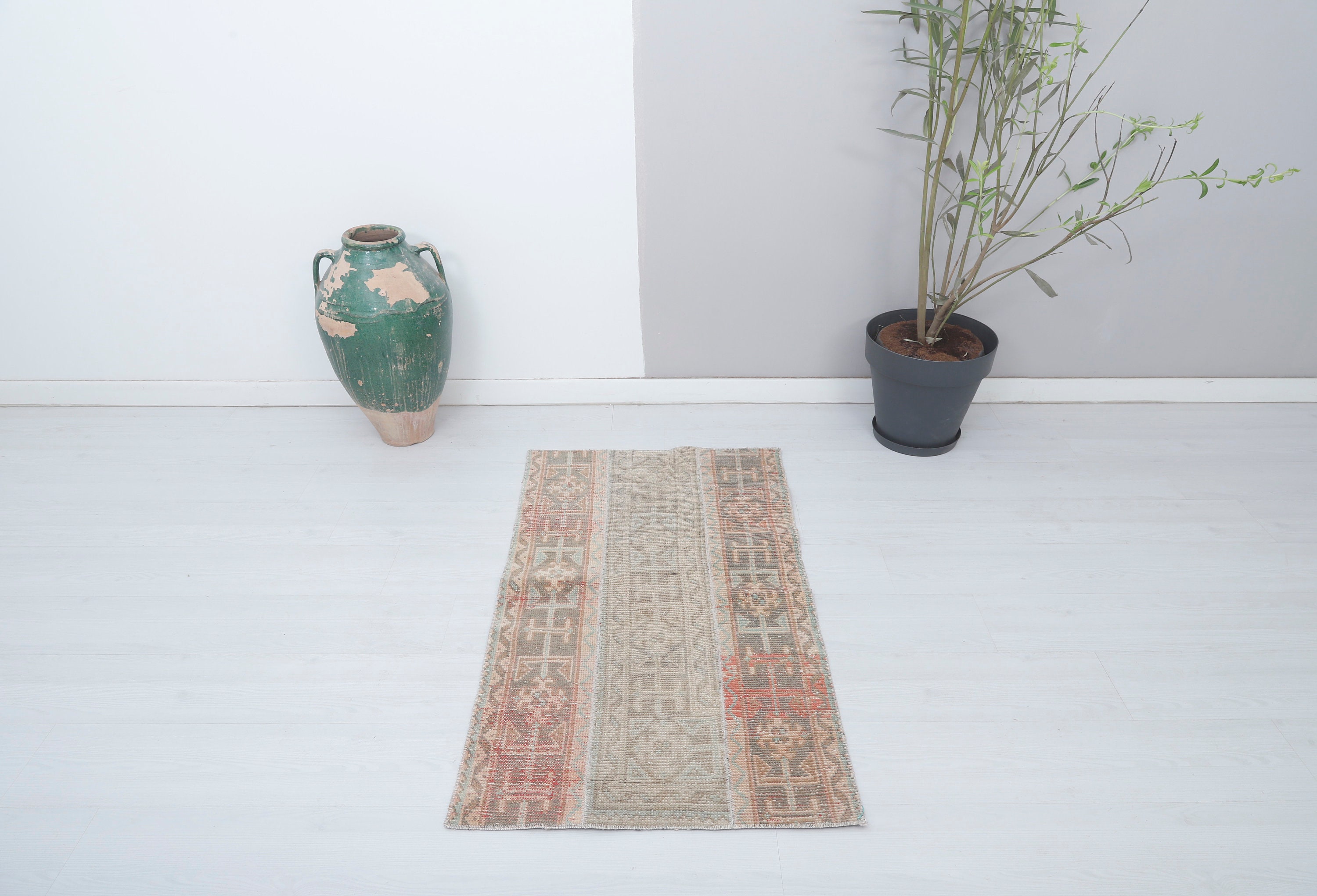 81×202 &quot;Chestnut&quot; ViNTAGE TURKiSH RUG 2x4 Wheat & Chartreuse Soft Old & Vintage Turkish Area Rug