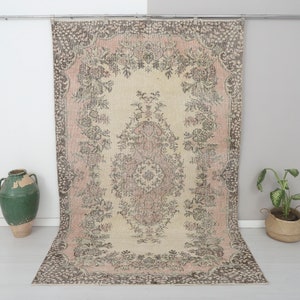 6x9 Vintage Turkish Wool Rug: Handmade Oriental Area Rug