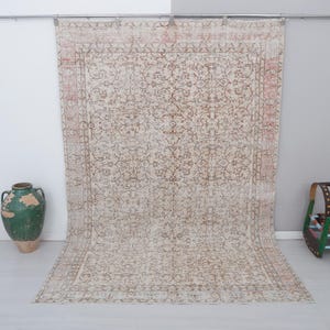 6x9 Vintage Oushak Rug: Handmade Turkish Wool, Neutral Anatolian Design