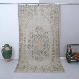 Vintage Turkish Oushak Rug 5x9: Bohemian Anatolian Area Rug