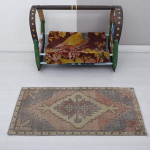 Vintage Turks minitapijt: wollen Oushak-deurmat (2 x 4 ft)