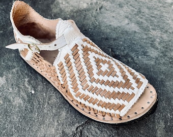Mens Handmade Leather Sandals .. Huaraches
