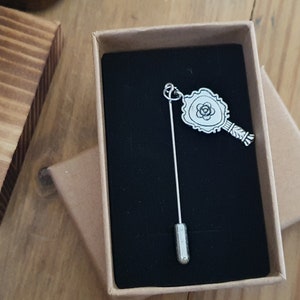 Épingle à miroir vintage | Livraison gratuite dans un coffret cadeau Carte-cadeau | Cadeau : mère soeur tante Neice fille amie elle-même | Épinglette pour hijab avec revers pour chapeau