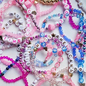 Pacchetto braccialetti dell'amicizia Eras