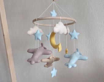 Airplane baby crib mobile Travel nursery decor, nursery mobile boy, felt hanging mobile, expecting mom gift, pregnancy gift, new baby gift