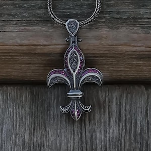 Colar de prata com flor de lis, colar de flor de lírio feito à mão, pingente francês com pingente, colar de mãe, colar de pedra de zircônia, joias unissex
