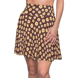Autumn Daisy Women&#39;s Skater Skirt; Comfortable Ladies Fall Floral Patterned Flowy Skirt