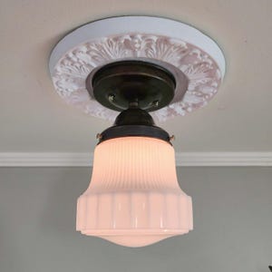 Antique Vintage 1930&#39;s 40&#39;s 50&#39;s glass ceiling light brass fixture mushroom