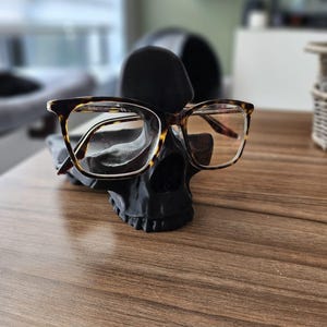 【新品未使用】bone shaped glasses holder Wanda Design Toppers for Pair Eyewear - Etsy
