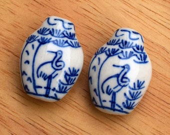 2pcs handmade Blue and White Porcelain Small Vase Bead Crane ceramic beads DIY crafts hand paint