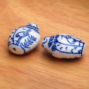 2pcs handmade Blue and White Porcelain Small Vase Bead Crane ceramic beads DIY crafts hand paint image 4