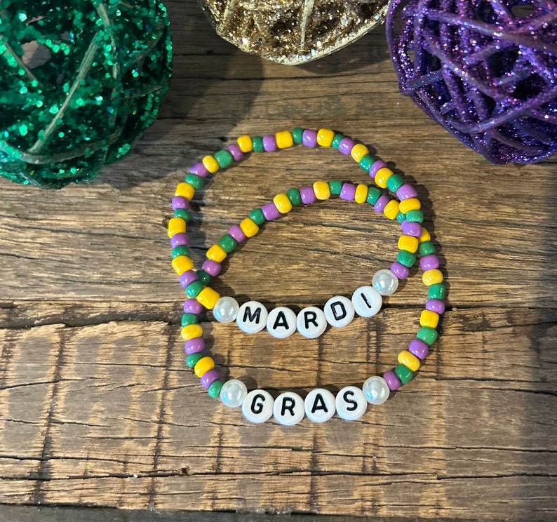 mardi gras clay bead bracelet ideas