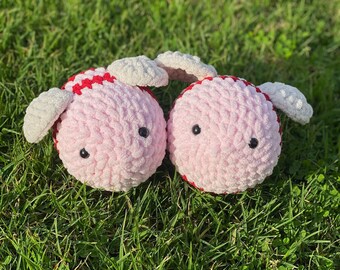 Crochet Bee Plush- Valentine’s Editions