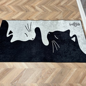 Yin Yang Cat Rug: Modern Animal Accent Rug