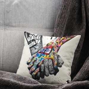 Graffiti Hands Cushion Cover, Couple Holding Hands Graffiti Painting Pillow, Lover Hands Graffiti Cushion Cover, Graffiti Pillow Case,